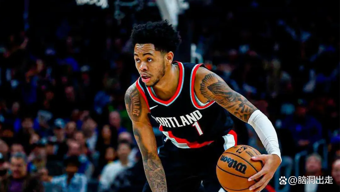 凯尔特人完胜澳大利亚男篮,西蒙斯送出助攻 凯尔特人完胜澳大利亚男篮,西蒙斯送出助攻